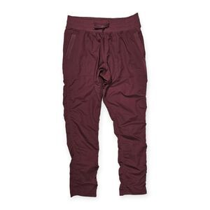 Zyia Active Maroon Red Scrunched Straight Leg Jogger‎ Athletic Pants Women's M